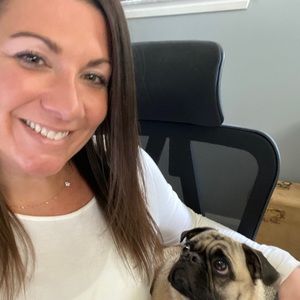 Meet your Posher, Amy